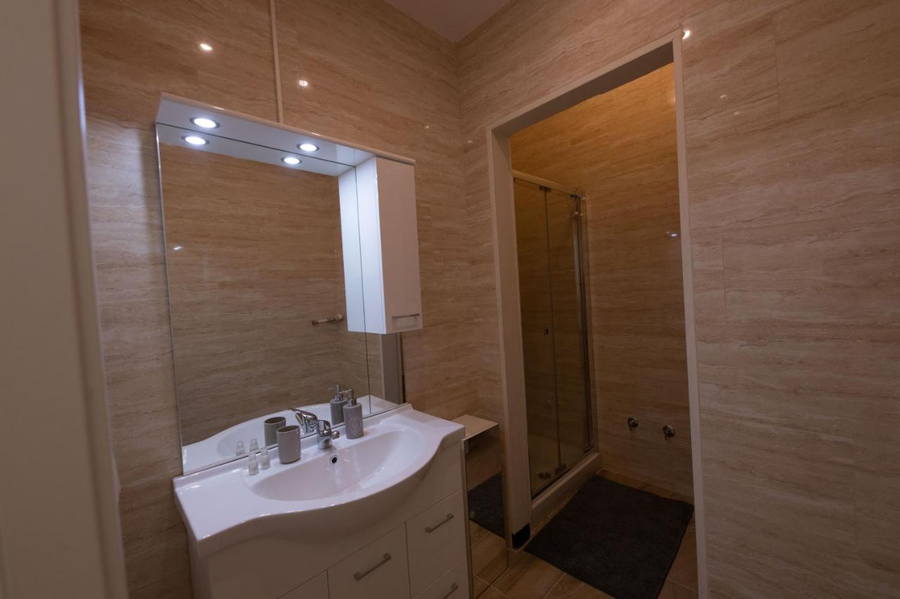 Guest House Palazzo Carmine Genua Buitenkant foto