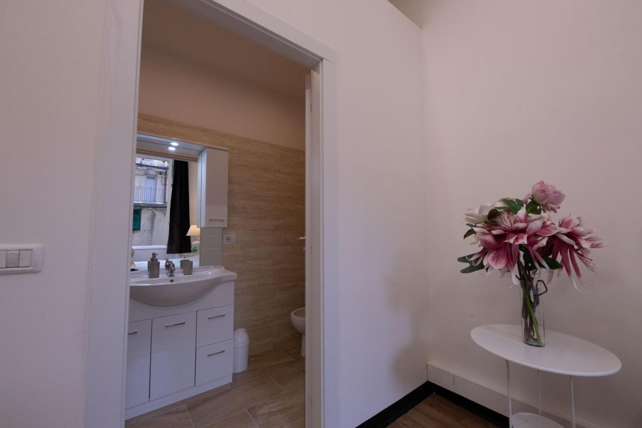 Guest House Palazzo Carmine Genua Buitenkant foto